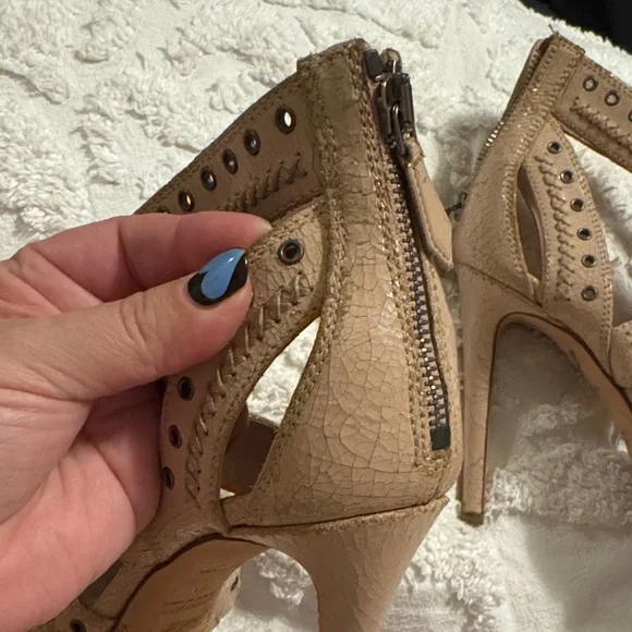 Miu Miu Tan/Pink Distressed Cutout Heels - Picture 13 of 14